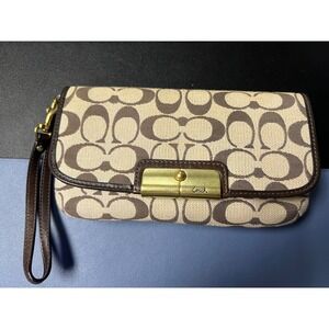 Coach Kristin Signature Canvas Wristlet Brown Tan Gold Clutch